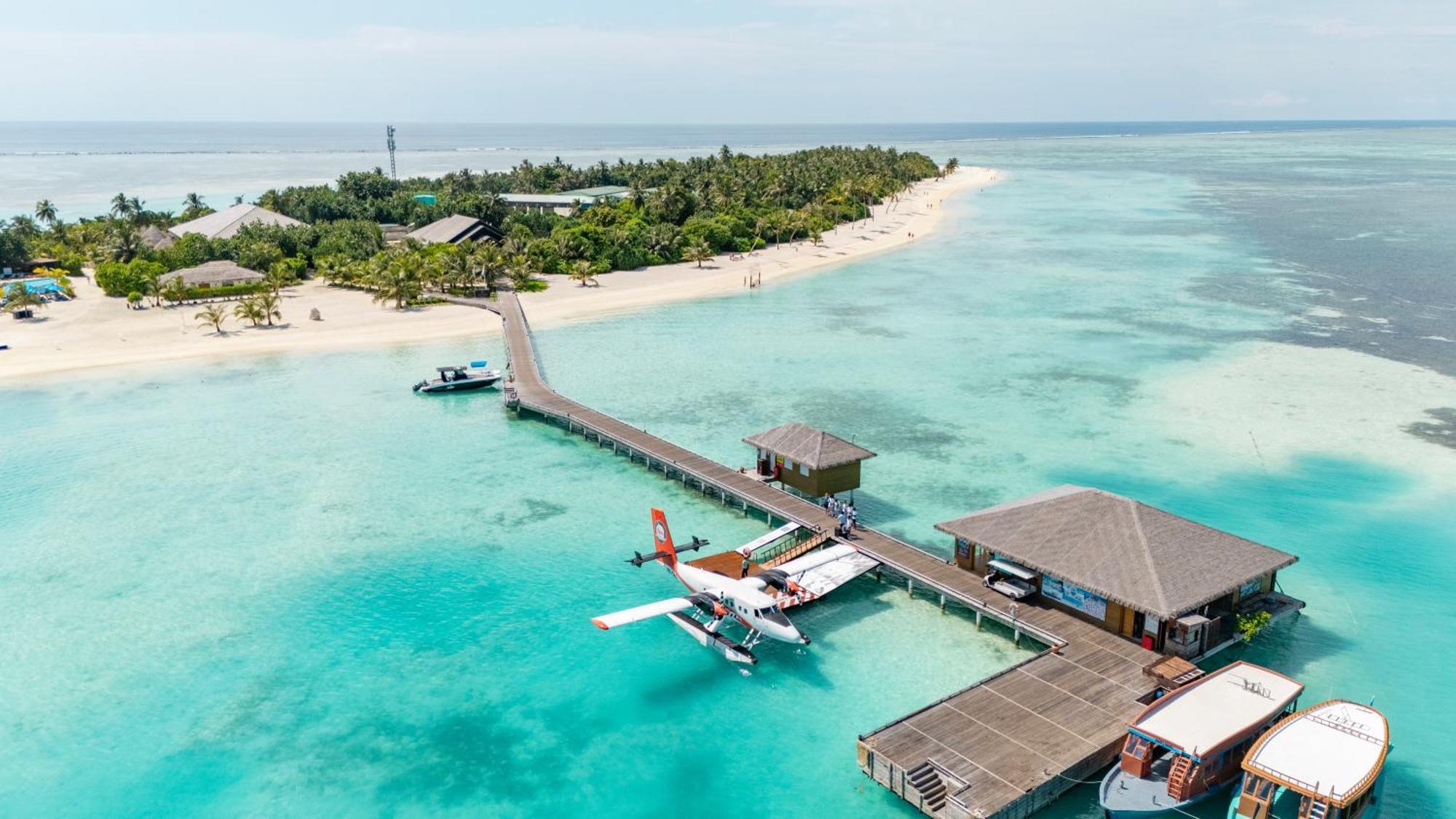 Готель Cocoon Maldives Kurendhoo Екстер'єр фото